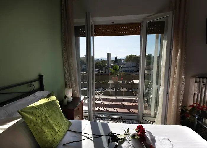 Florence Oasis